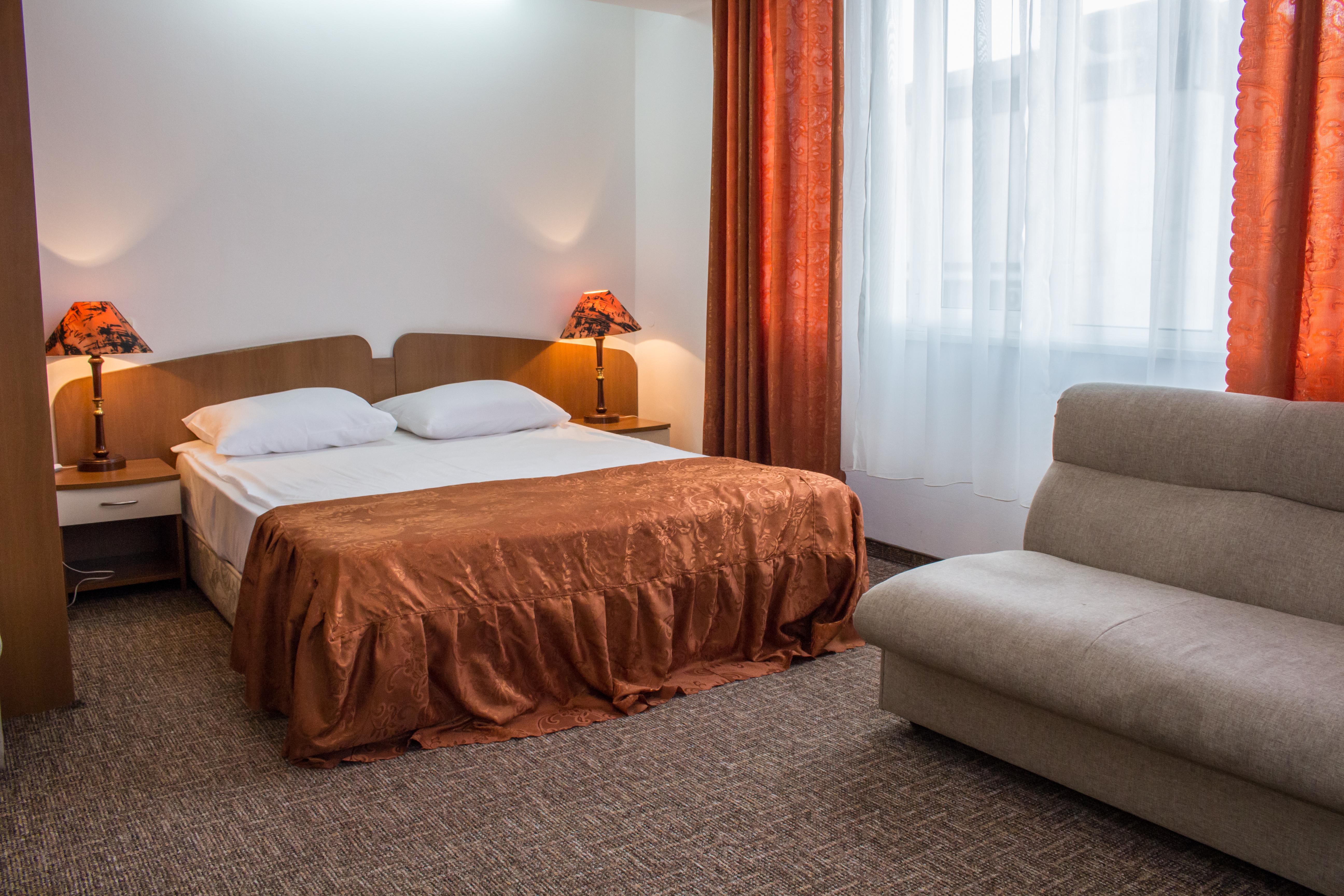 Slavyanska Beseda Hotel, Sofia